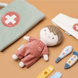 PLAYSET DOCTOR CON MUÑECO LITTLE DUTCH